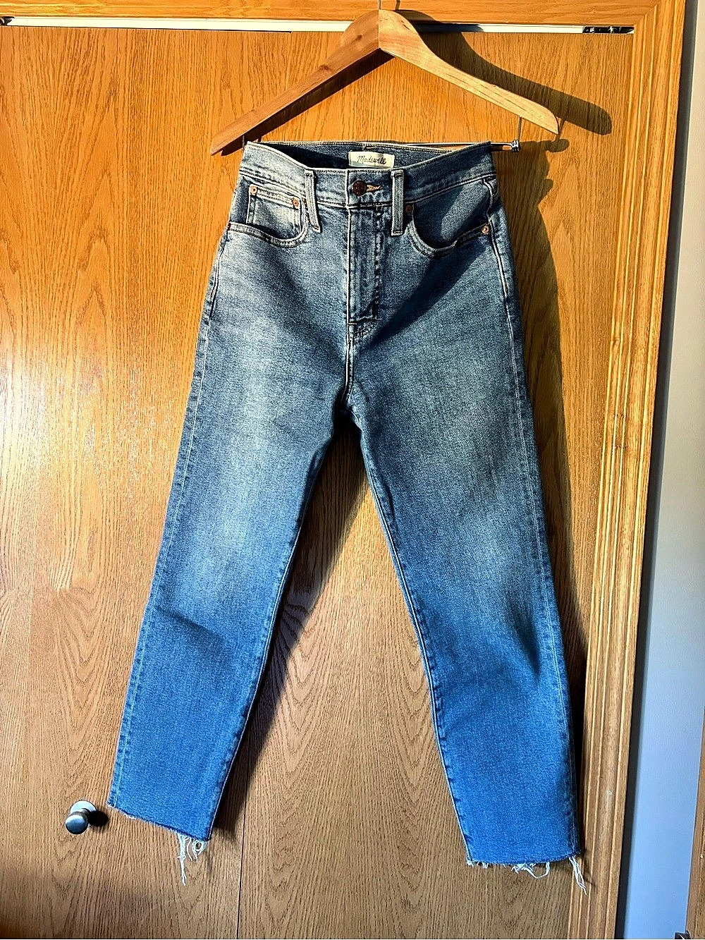 Madewell The Momjean Straight Leg Jeans P26